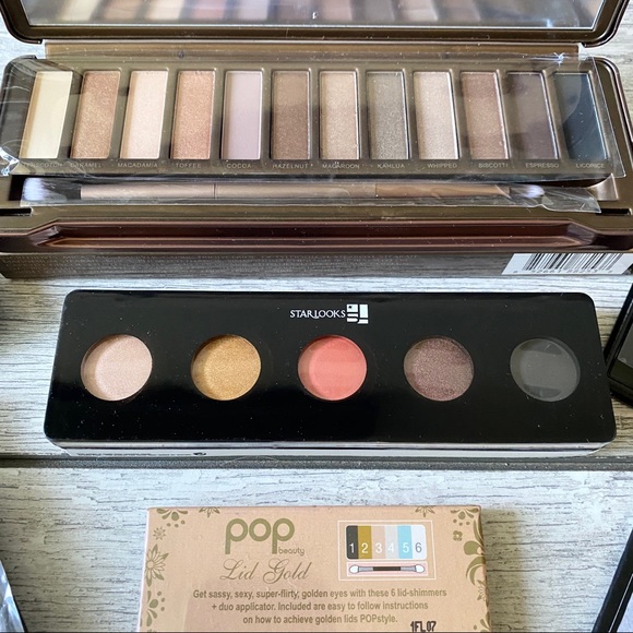 Eyeshadow Bundle - Picture 3 of 6